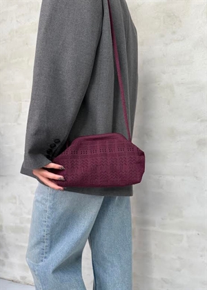 Small Rosalia clutch Plum Lace Pico 